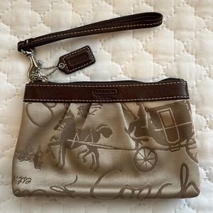 Coach horse and carriage clutch